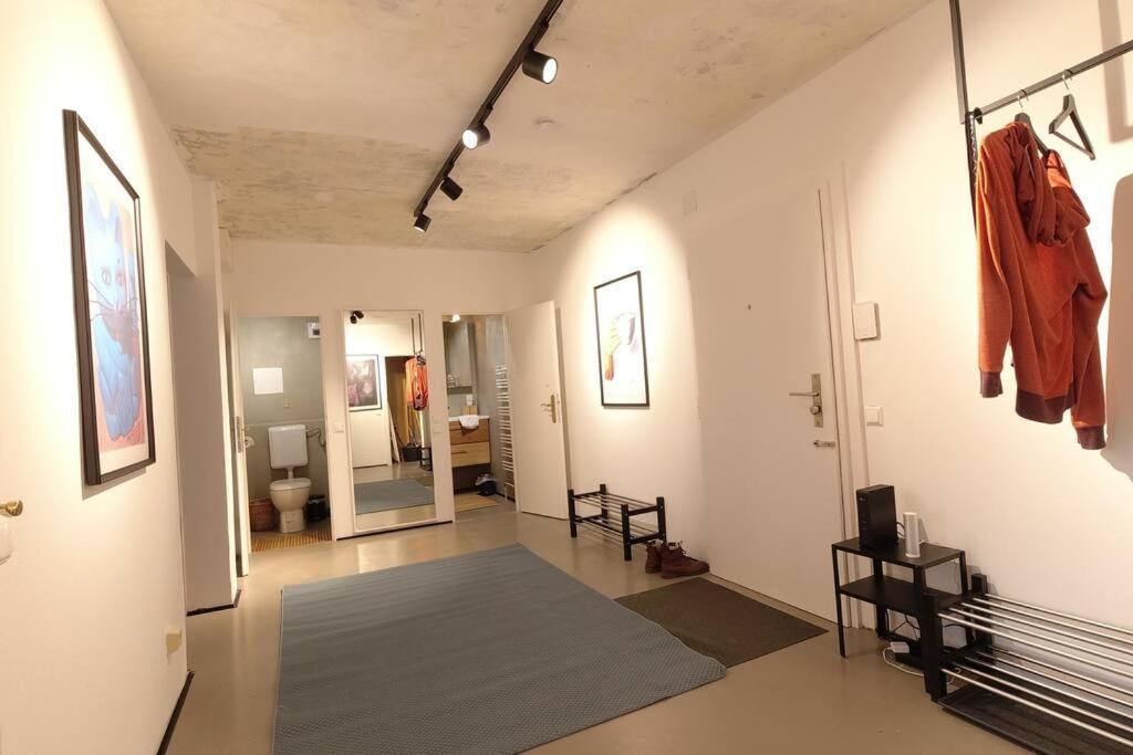 Bu Designer-Apartment Next To Metro U1 Вена Экстерьер фото